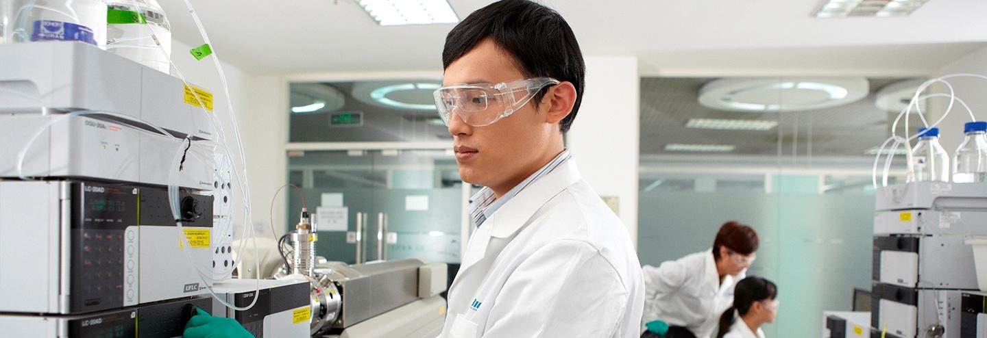 New Strategies Required to Meet Changing Needs in the Analytical Services Market