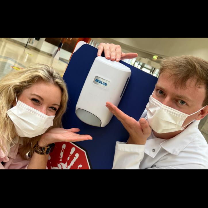 George and Emilee spot Ecoloab at St. James Hospital. 