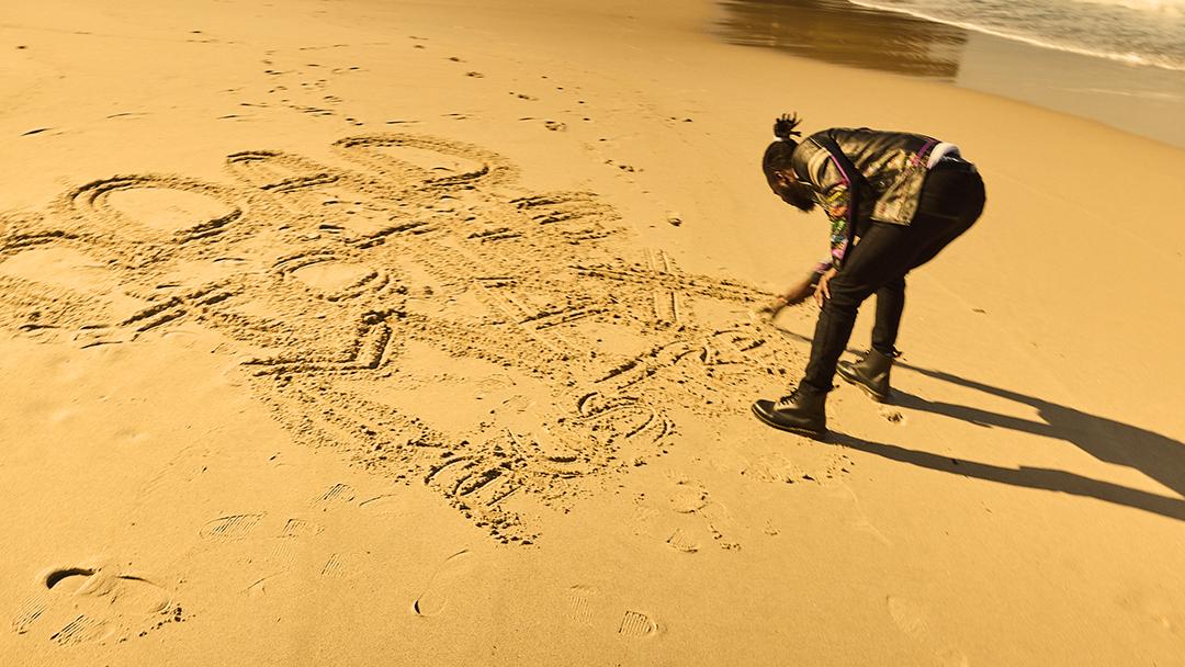 A true artist can always find supplies, even in the most unexpected places.